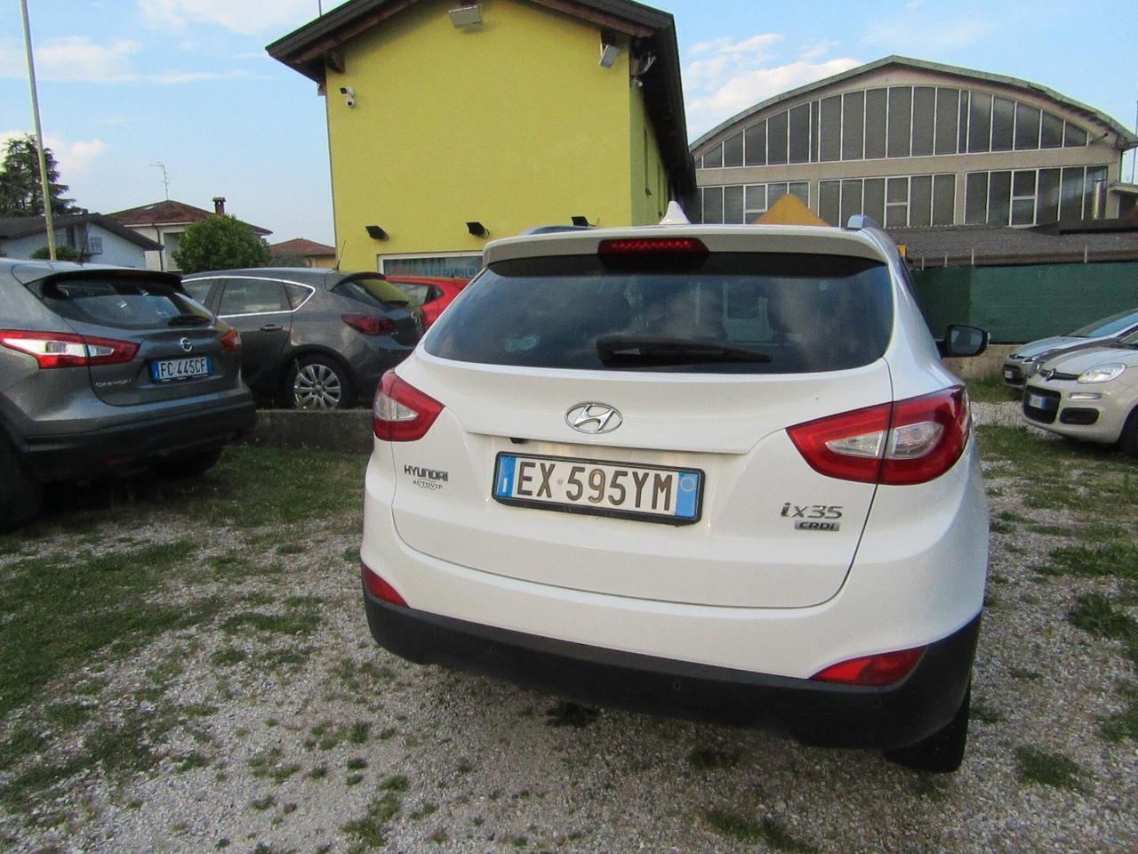 Hyundai iX35 1.7 CRDi 2WD Xpossible