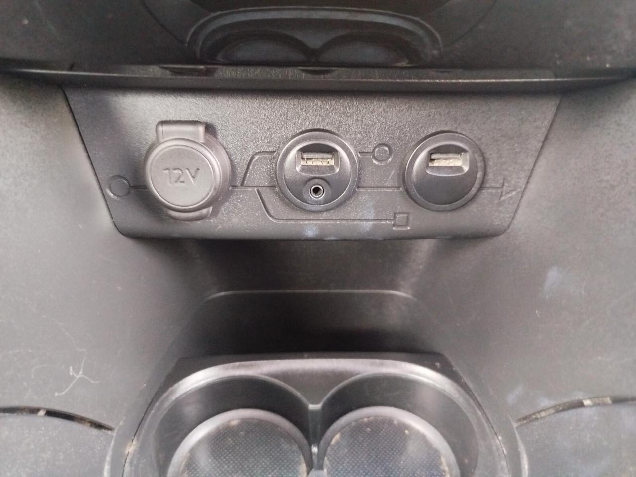 Peugeot 2008 1.6 e-HDi 115 CV Stop&Start Allure