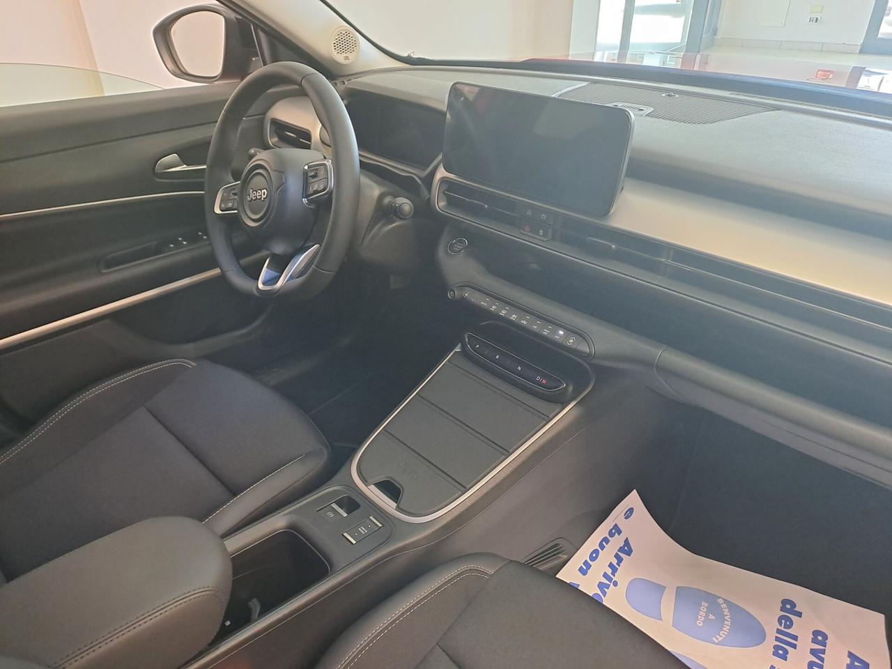 Jeep Avenger 1.2 Turbo 100 CV MHEV Summit