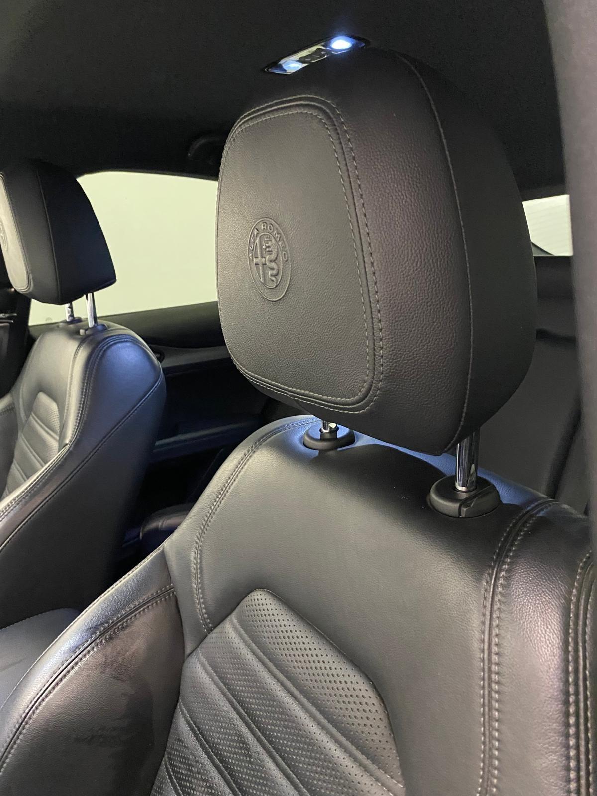 Alfa Romeo Stelvio 2.2 Turbodiesel 210 CV AT8 Q4 Veloce