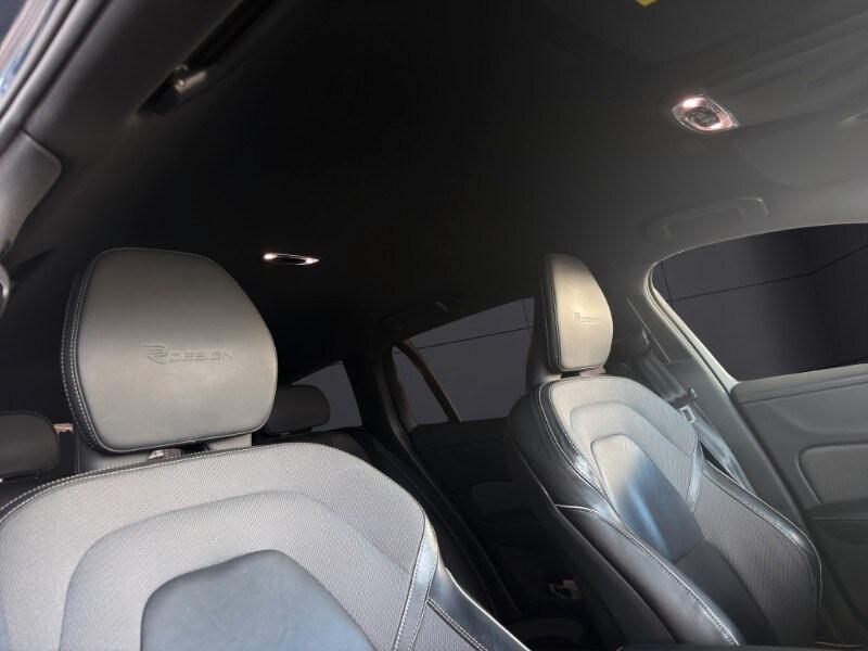 VOLVO V60 (2018-->) V60 D4 Geartronic R-design