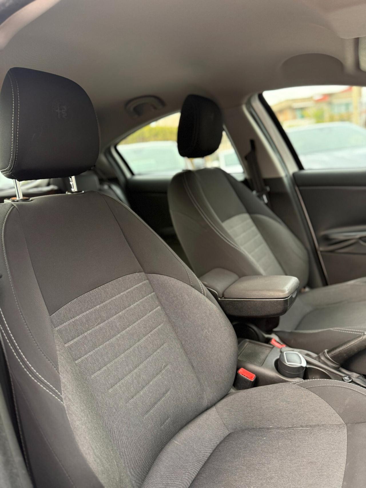 Alfa Romeo Giulietta 1.4 Turbo 120 CV GPL