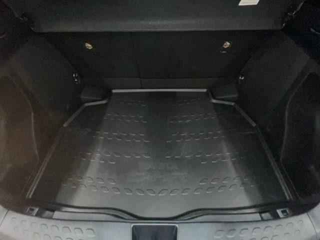 TOYOTA C-HR 1.8 Hybrid E-CVT Business