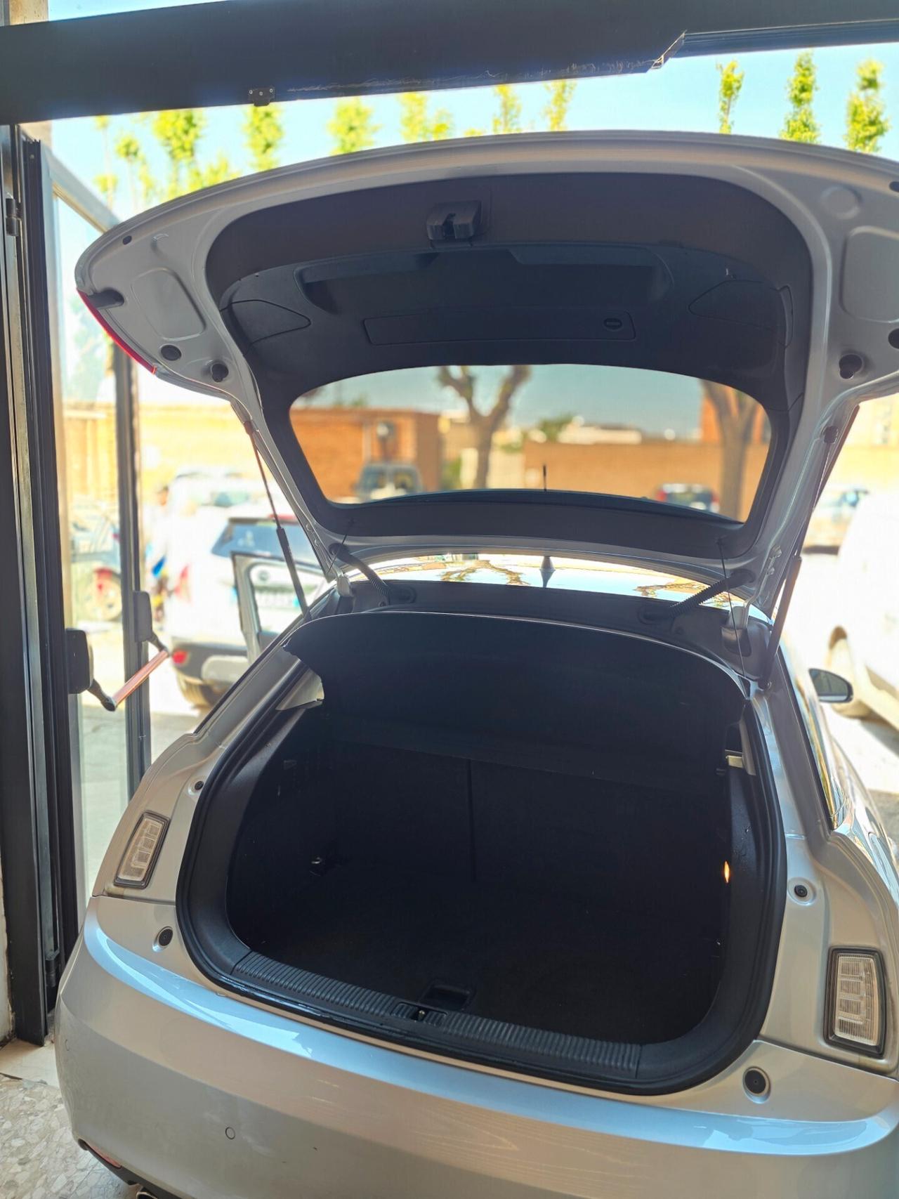 Audi A1 1.6 TDI Attraction