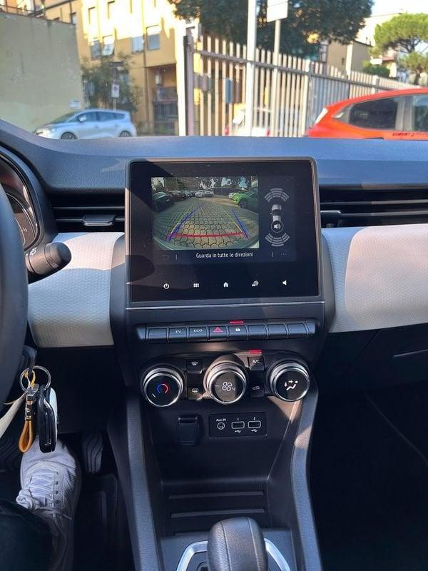 Renault Clio Clio 1.6 E-Tech full hybrid Evolution 145cv auto