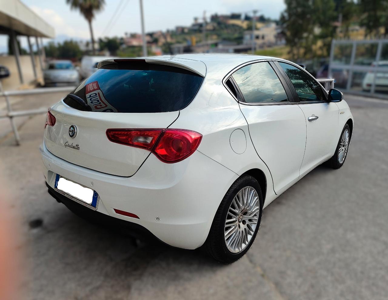 Alfa Romeo Giulietta 2.0 JTDm-2 140 CV Exclusive