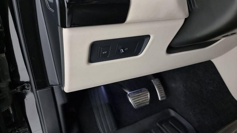 Land Rover Range Rover Range Rover 3.0 SDV6 Vogue