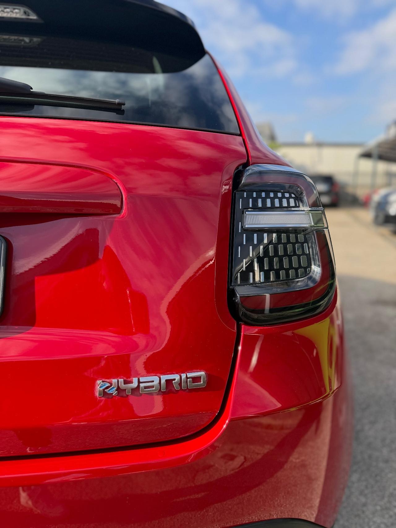 Fiat 600 Hybrid 100 CV DCT MHEV La Prima