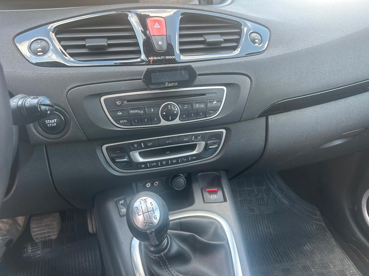 Renault Scenic Scénic 1.9 dCi 130CV 7 POSTI Dynamique