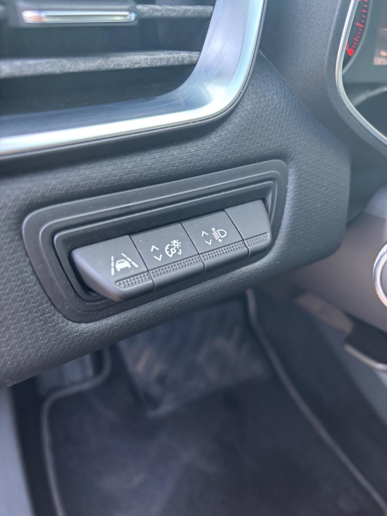 Renault Clio Blue dCi 85 CV 5 porte Zen 08/2020