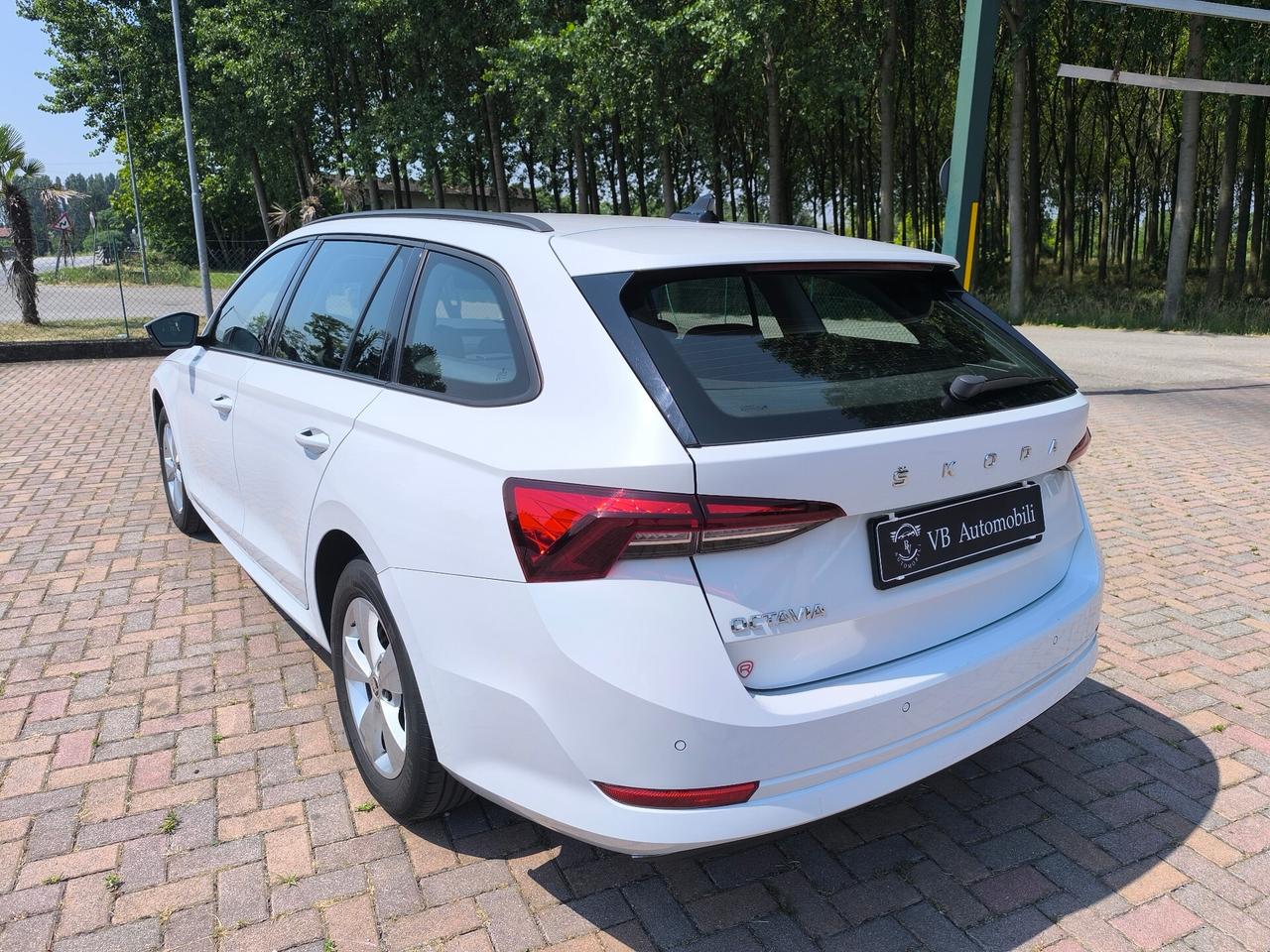Skoda Octavia 2.0 TDI EVO SCR Wagon Executive