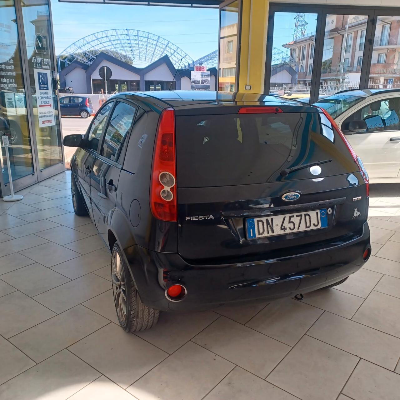 138488 KM NEOPATENATI FIESTA 1.4 TDI OTTIME CONDIZIONI