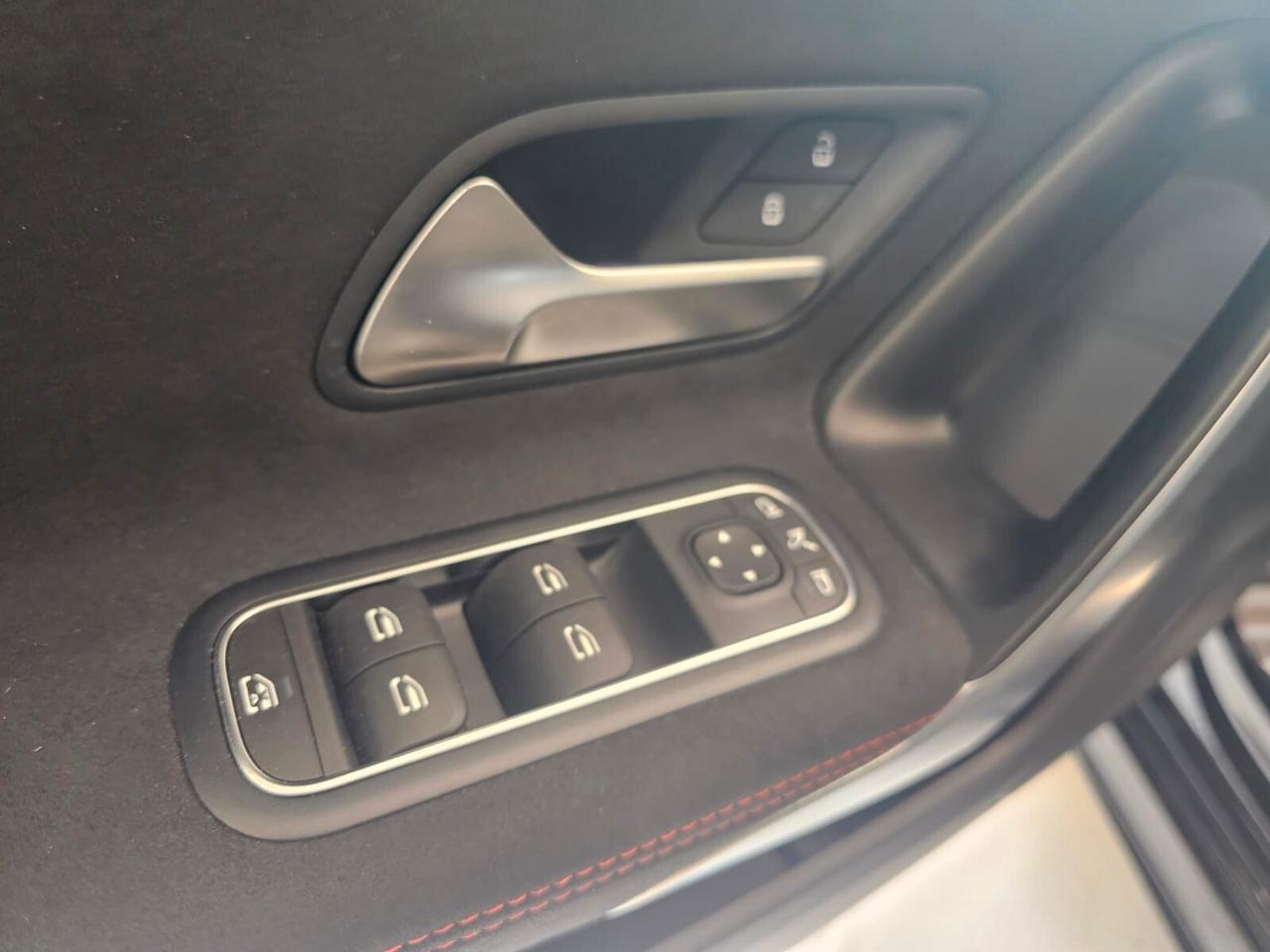 Mercedes-benz A 200 d Automatic AMG Line Premium