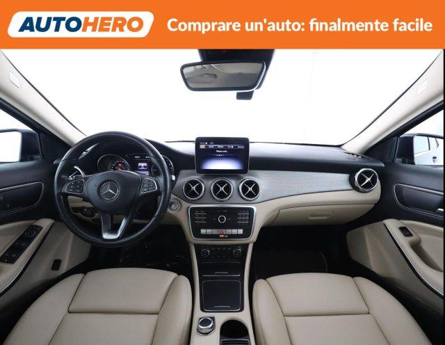 MERCEDES-BENZ GLA 200 d Automatic Sport