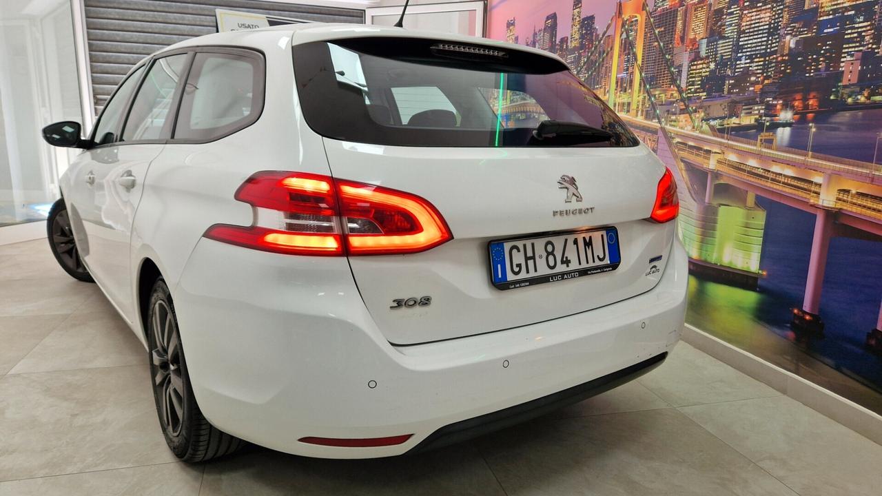 Peugeot 308 BlueHDi 120 S&S SW Business