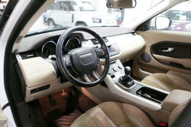 LAND ROVER Range Rover Evoque 2.2 TD4 5p. Pure