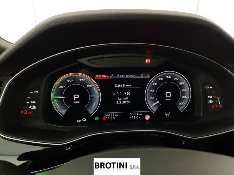 Audi Q8 55 TFSI e quattro tiptronic S-Line Sport