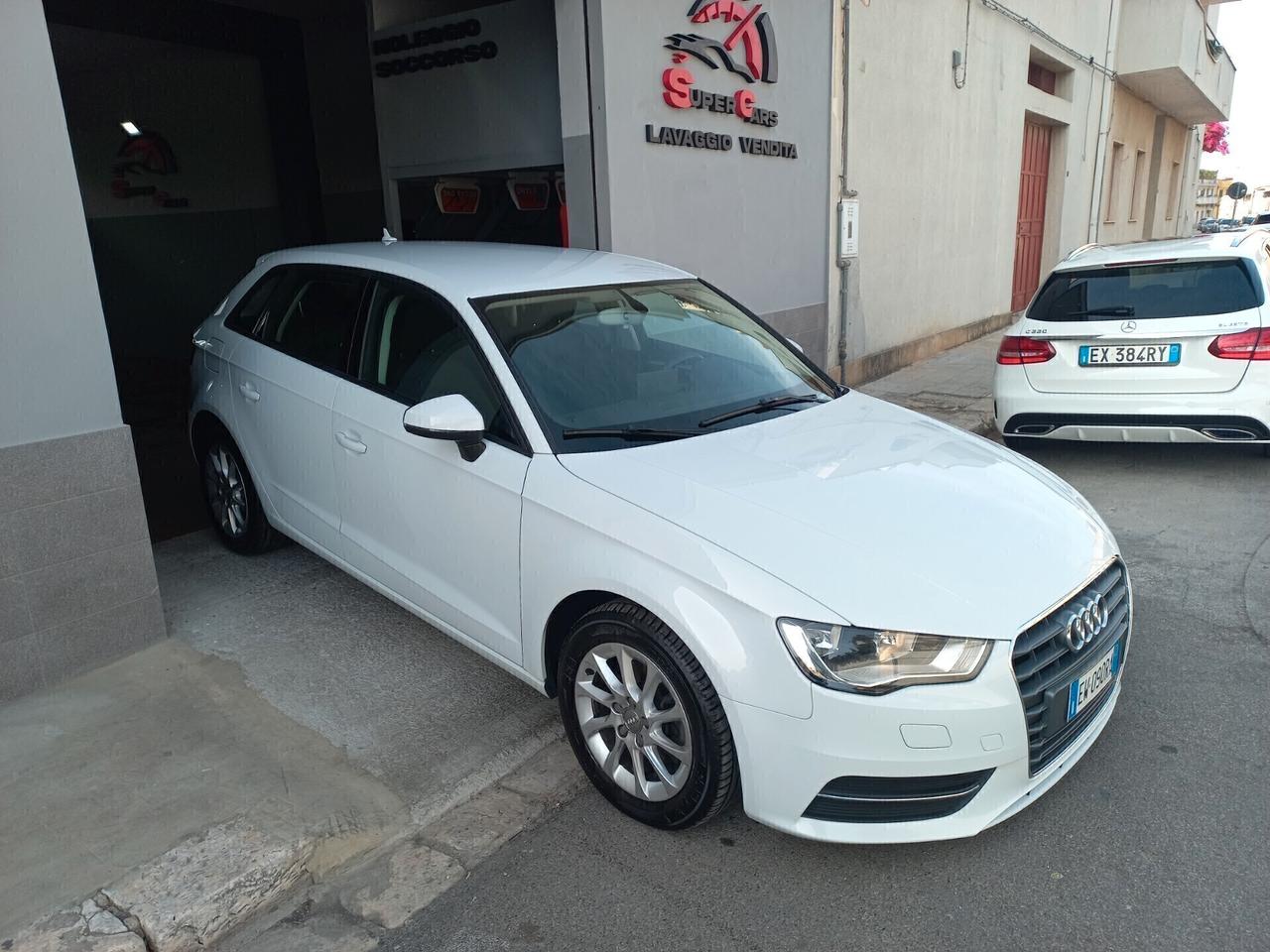 Audi A3 SPB 1.6 TDI ultra Attraction