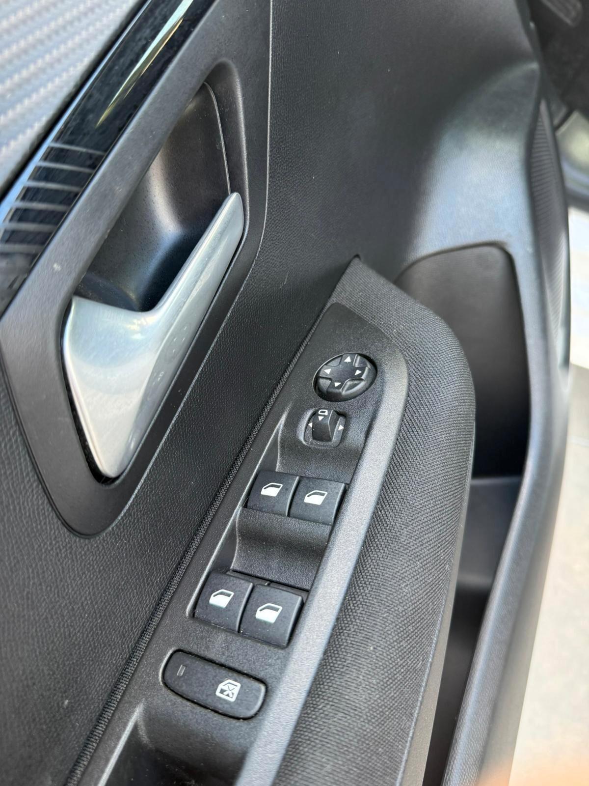 Peugeot 208 PureTech 75 Stop&Start 5 porte Active Pack