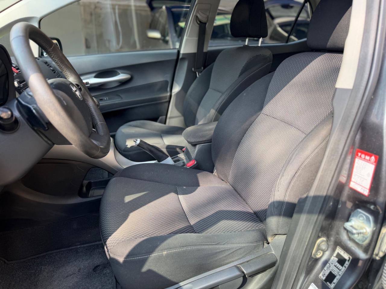 Toyota Auris 1.4 D-4D AUTOMATICA