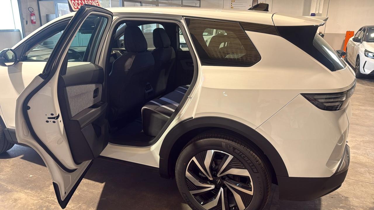 Opel Grandland Hybrid 145 CV EDCT Edition