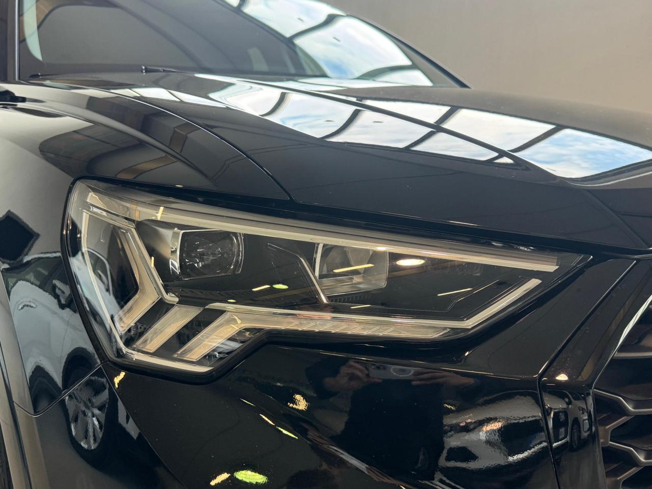 Audi Q3 Sportback 35 2.0 tdi s-tronic TOTAL BLACK EDITION