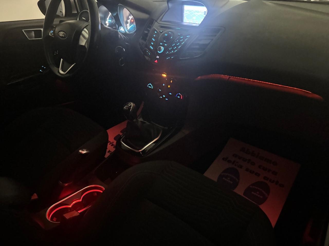 Ford Fiesta 1.5 TDCi 75CV 5 porte Titanium