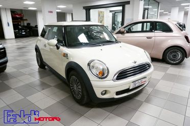 MINI One 1.6 16V One (72kW)