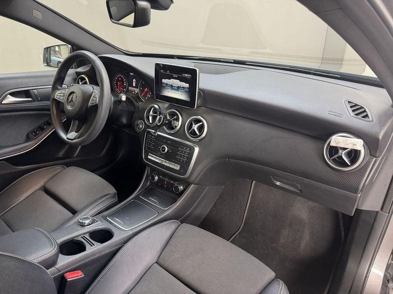 Mercedes-Benz Classe A A 160 d Sport AUTOMATICA NEOPATENTATI CRONOLOGIA TAGLIANDI