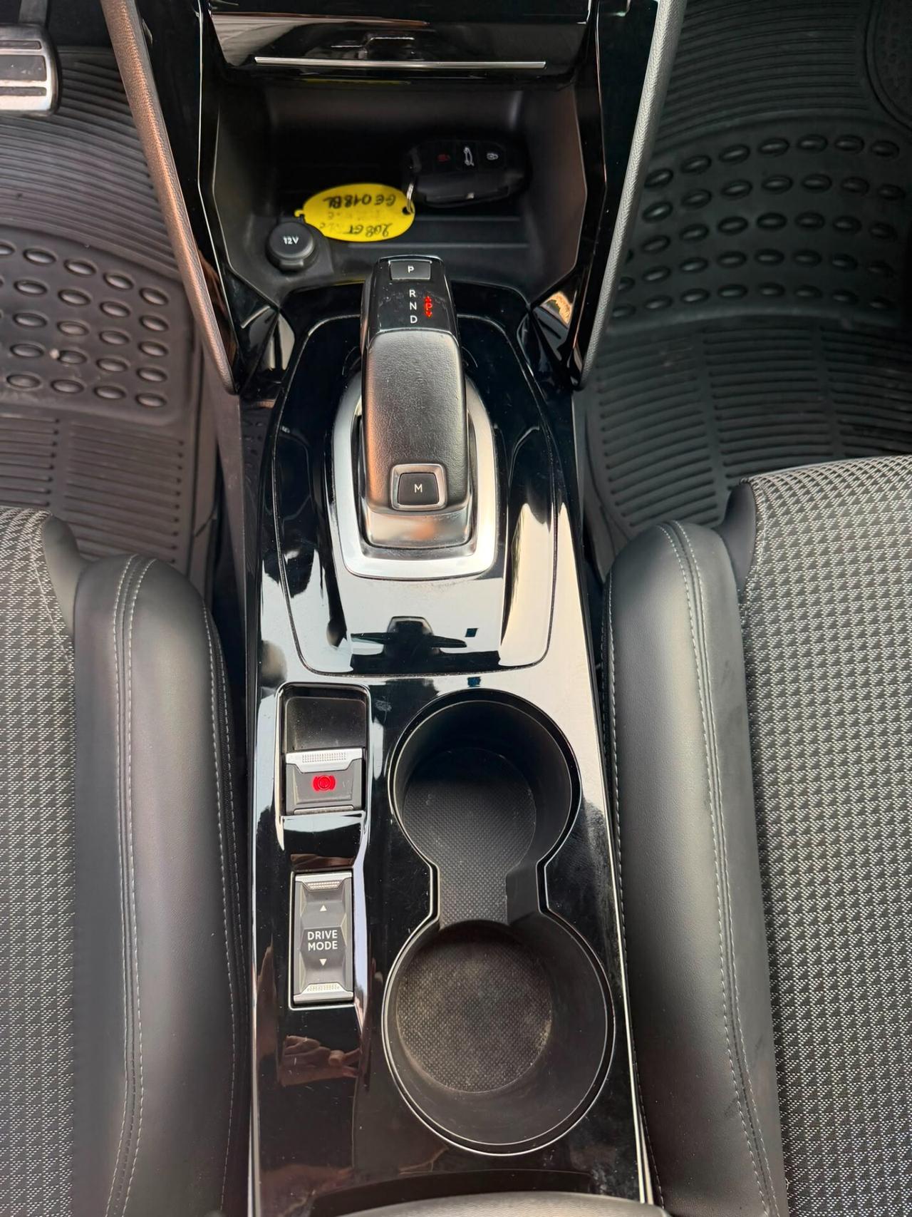 Peugeot 208 PureTech 100 Stop&Start 5 porte GT Line