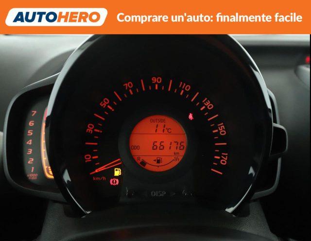 TOYOTA Aygo 1.0 VVT-i 69 CV 5 porte x-play TSS