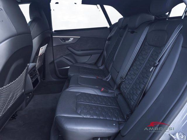 AUDI RS Q8 4.0 mhev 48V 600cv tiptronic