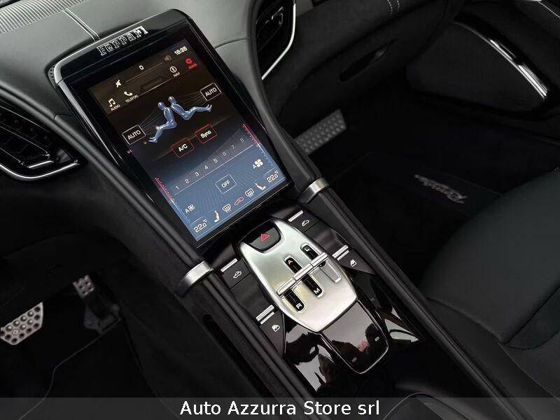 Ferrari Roma Roma Spider