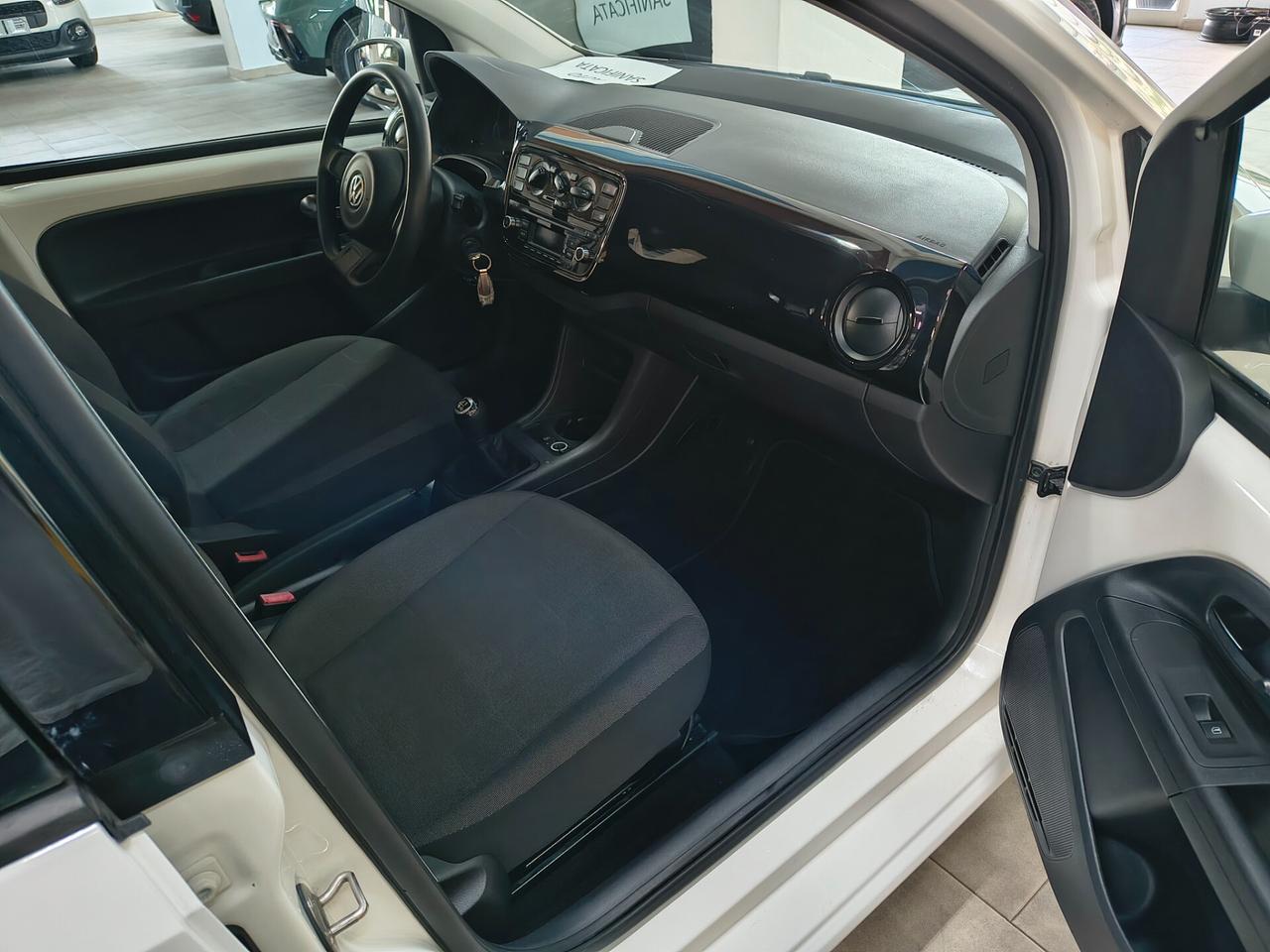 Volkswagen up! 1.0 75 CV 5p. high
