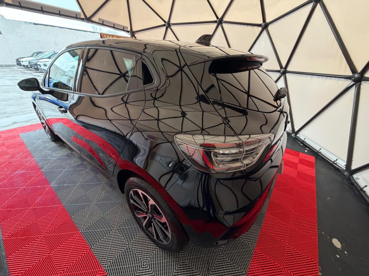 Renault Clio ECO-G 100 CV 5 porte Techno