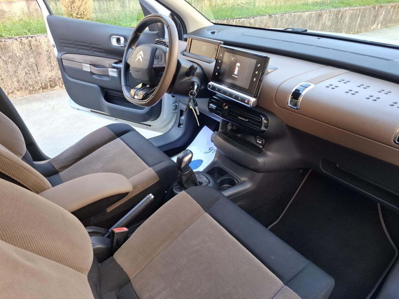 Citroen C4 Cactus PureTech 82 Shine