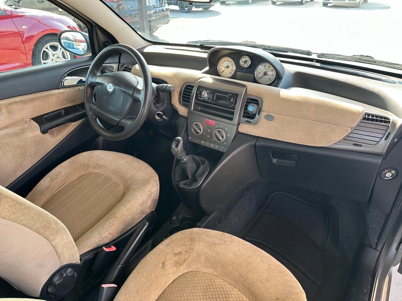 LANCIA YPSILON 1.2 ARGENTO*175€ AL MESE*