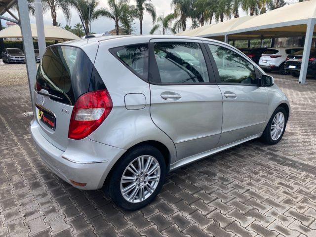 MERCEDES-BENZ A 180 CDI Elegance C. AUTOMATICO