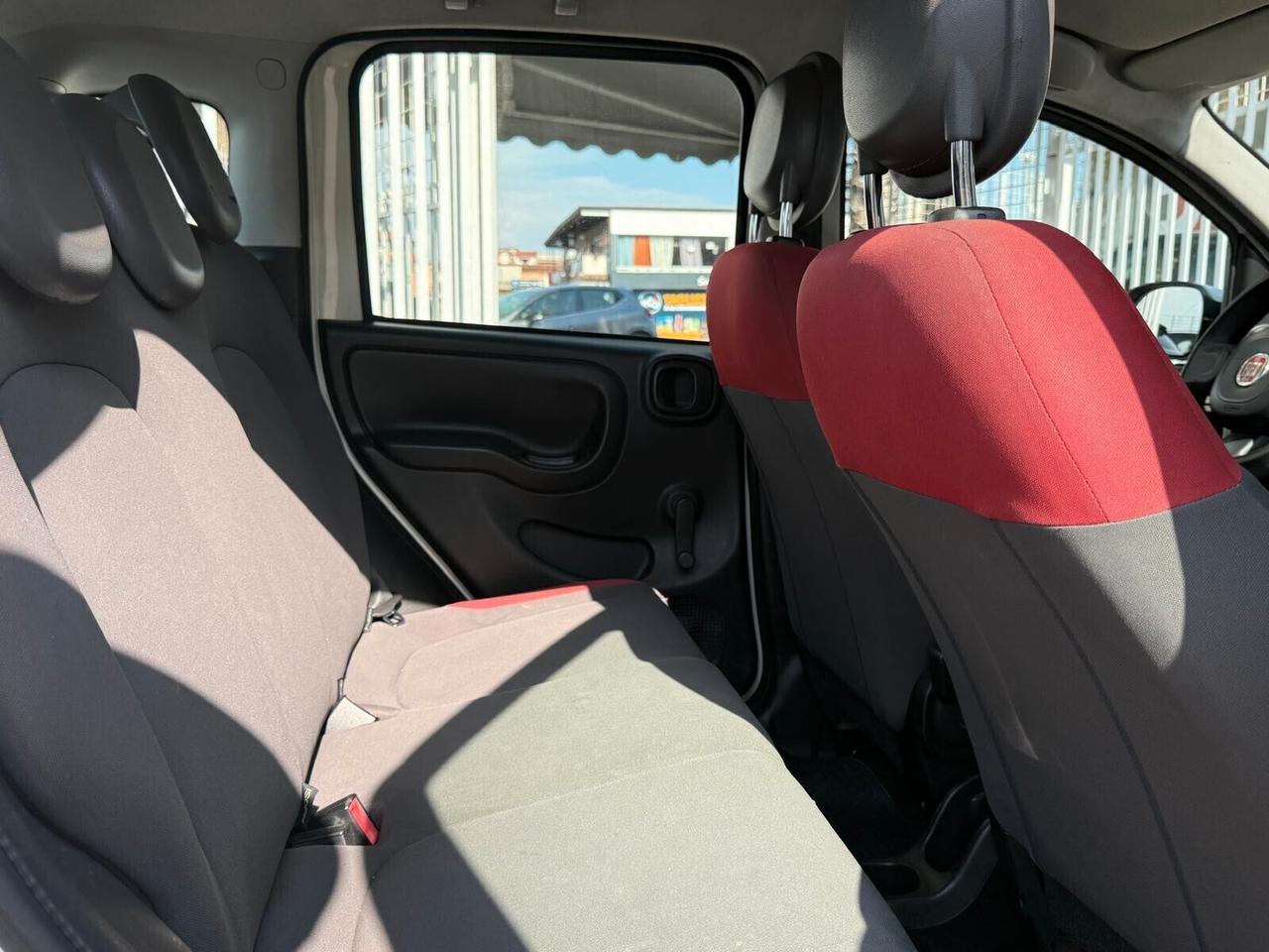 Fiat Panda 0.9 TwinAir Turbo Natural Power Lounge