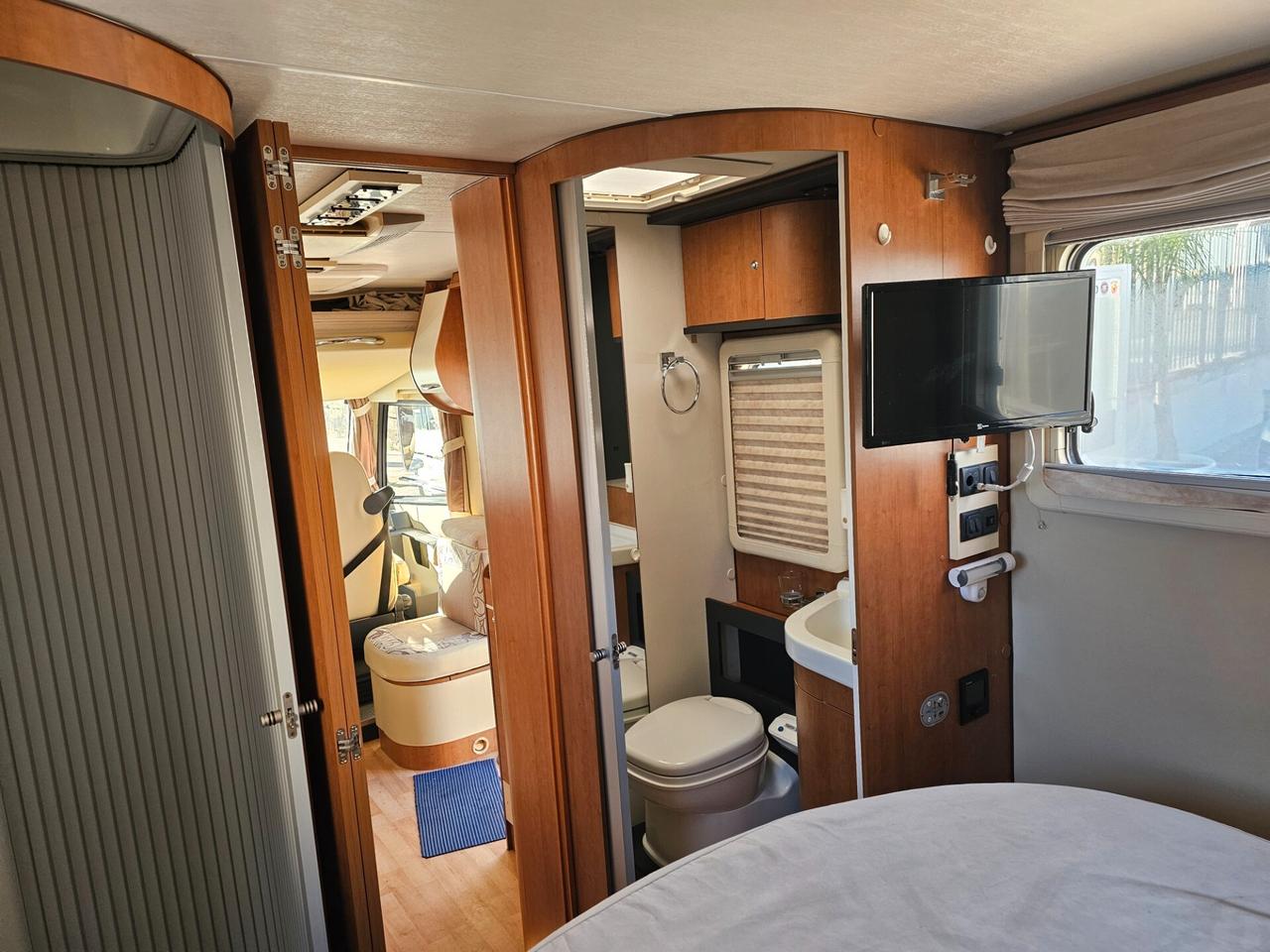 Arca Motorhome 3.0 Diesel 180CV.Nuov.o.2014