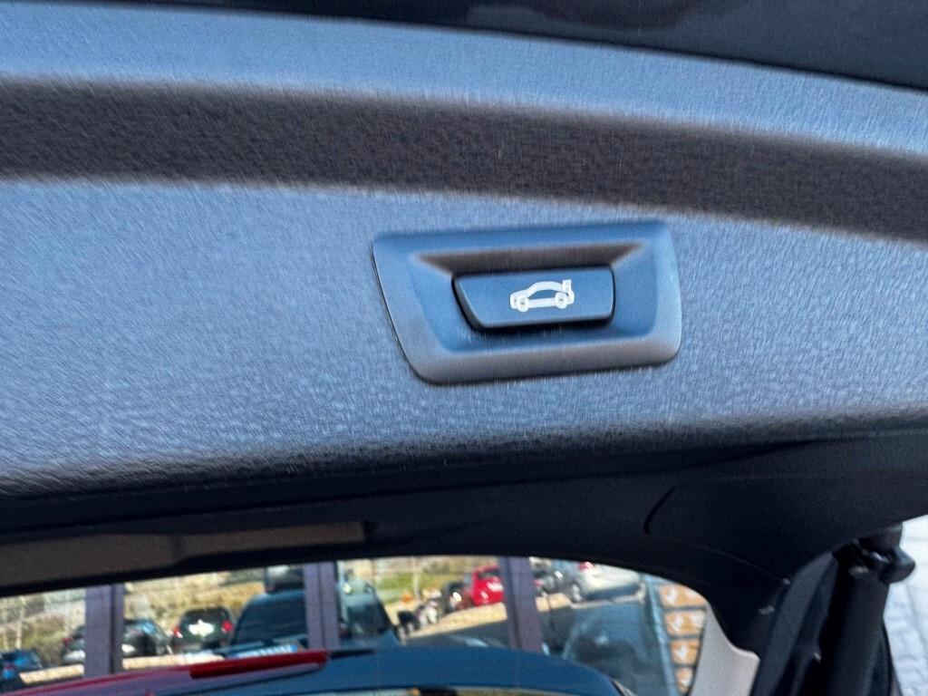 Bmw X2 sDrive18d Business-X