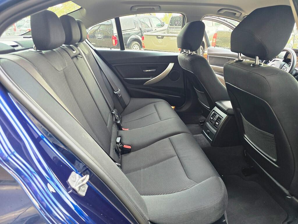 Bmw 318 318d BERLINA LUXURY DA VETRINA!