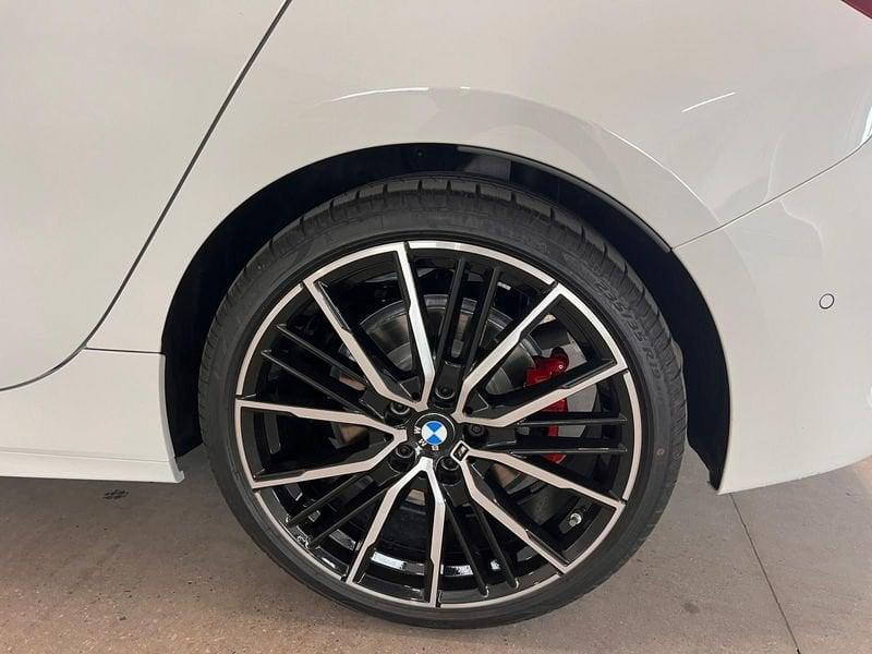 BMW Serie 1 120D XDRIVE 5P