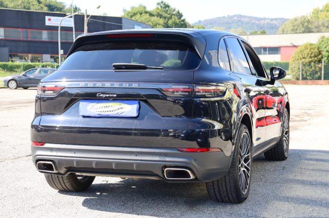 PORSCHE Cayenne 3.0 V6