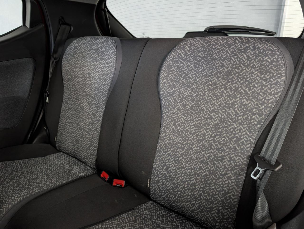 Lancia Ypsilon 1.0 Hybrid 70cv Silver