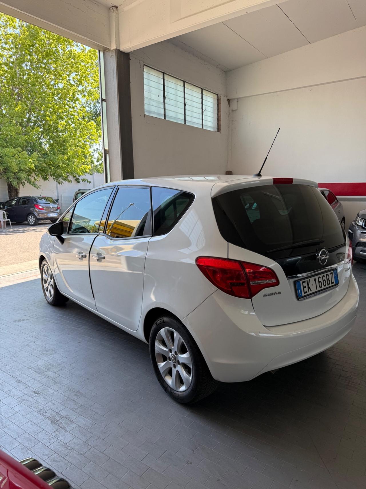 Opel Meriva 1.3 CDTI Elective