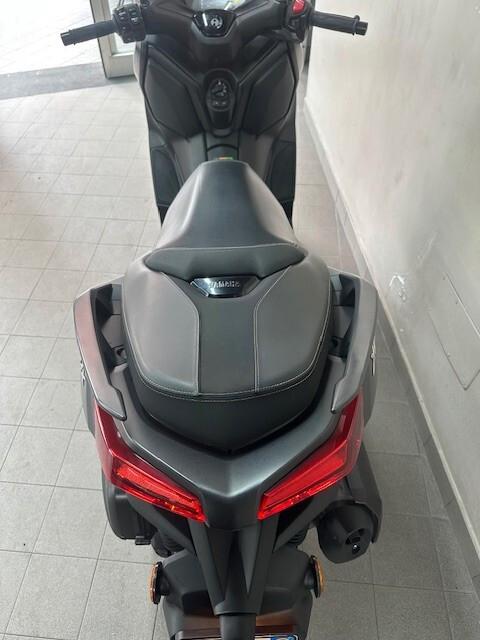 Yamaha X-Max 300 MDNM1 SONIC GREY