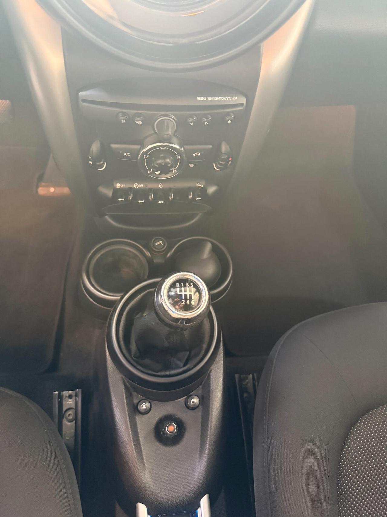 Mini Cooper D Countryman R60 1.6 Business E6