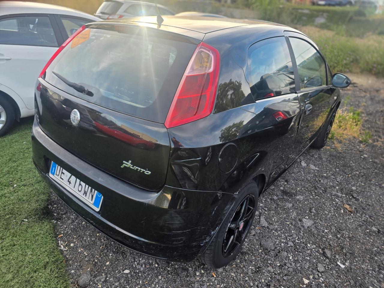 Fiat Grande Punto 1.3 MJT 75 CV 3 porte Active