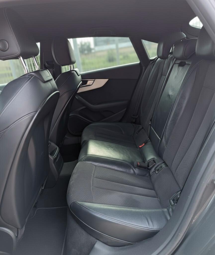 Audi A5 SPB 2.0 TDI 190 CV ultra S tronic S-Line interno/esterno